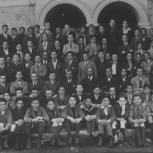 Kasım Gülek (RC 1928) class photo